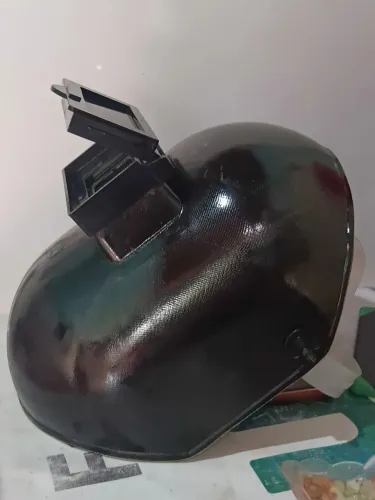 Máscara de solda semi nova 