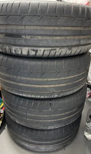 4 Pneus Dunlop 225/45R17 91Y