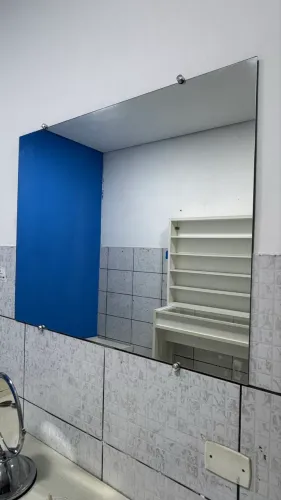 Vende-se 3 espelhos