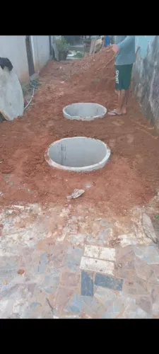 Cavamos poço e fossa
