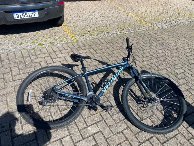 Vende-se está bicicleta