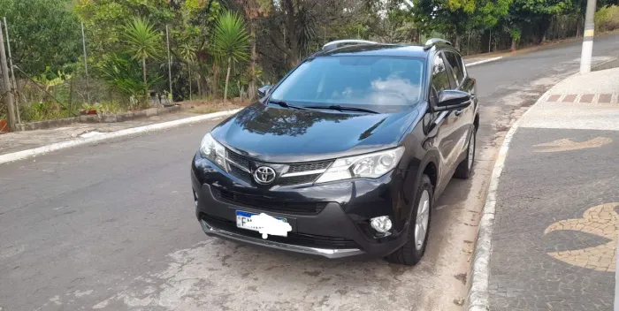 Toyota RAV4 2.0 4X4 16V Aut. 2013