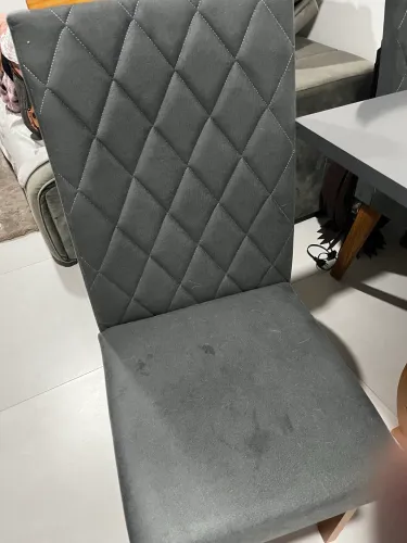 Mesa com 4 cadeiras