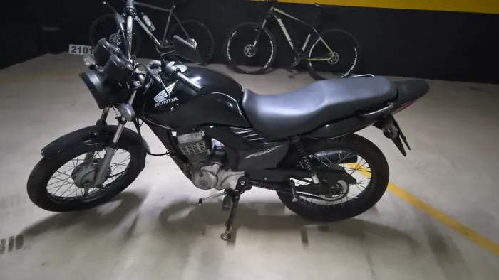 Vende-se Cg 125 2010