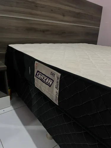 Cama box queen