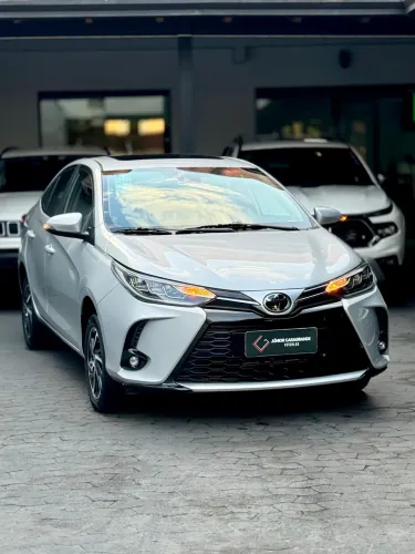 Toyota Yaris XLS Sedan 1.5 Flex 16V 4P Aut. 2023