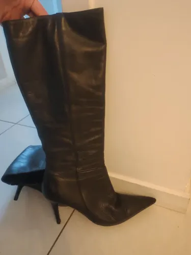 Bota cano longo couro legítimo 