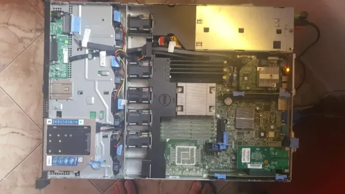 Servidor DELL R320 - 32RAM\4tbHDD