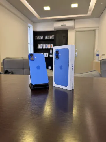iPhone 16 128gb seminovo funcionando perfeitamente