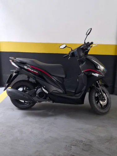YAMAHA FLUO 125 HYBRID CONNECTED (2026)