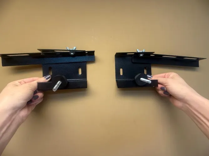 Suporte de Parede Inclinável para TV - Excelente Estado