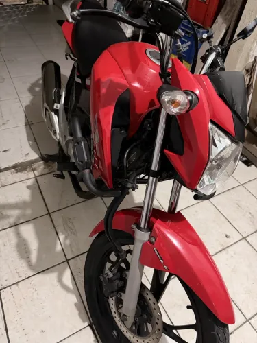 Titan 2018 extra com baixo km58mil