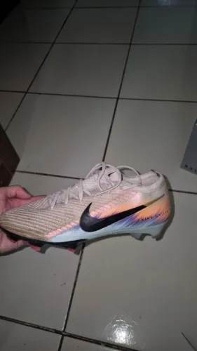 Chuteira Nike