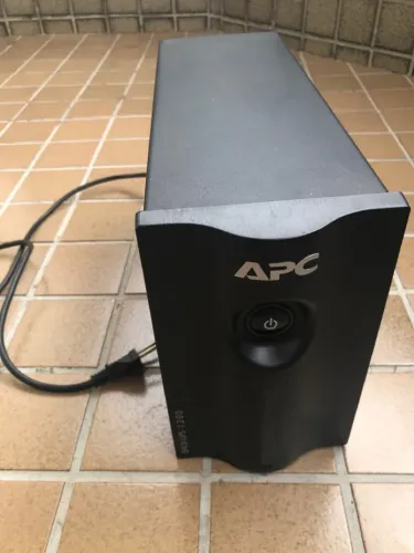 Nobreak APC Back-Ups 1200va