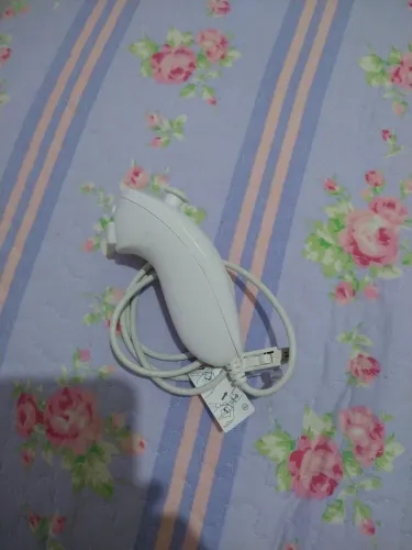 Controle Nunchuck Para Nintendo Wii E Nintendo Wii U Branco Zerado 