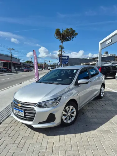 Chevrolet Onix Hatch LT 1.0 12V Flex Mec. 4P 2021