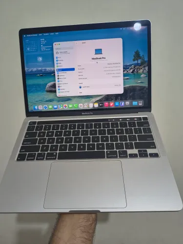 Macbook Pro 2020 32GB / i7 / 512 SSD 13 Pol