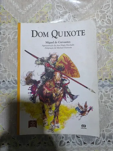 Livro Dom Quixote - Miguel de Cervantes - Editora Ática