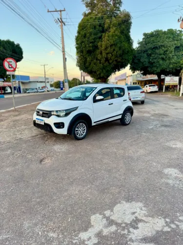 Fiat Mobi Like 1.0 Fire Flex 5P. 2022