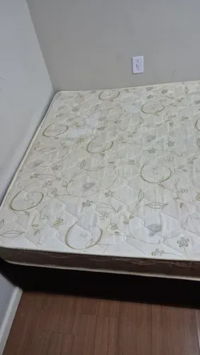 Cama box