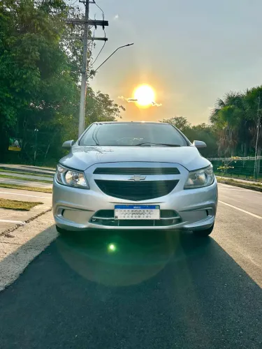 Chevrolet Onix JOY Hatch 1.0 8V Flex Mec. 4P 2018