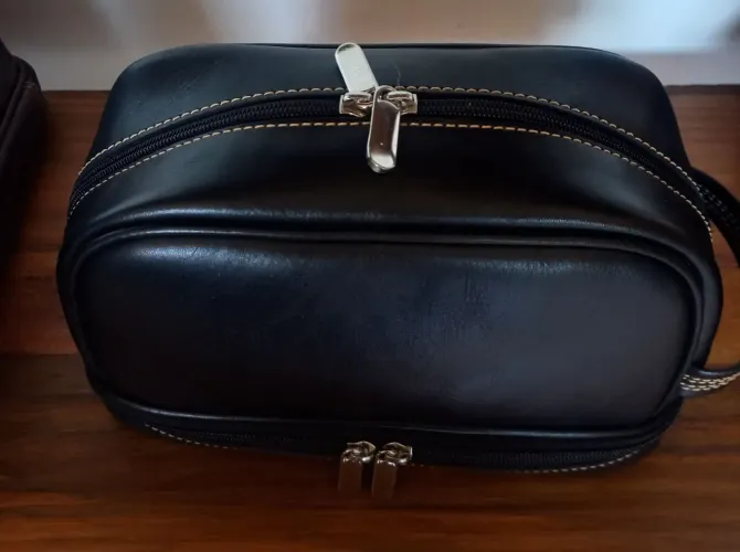 Necessaire em couro legítimo premium