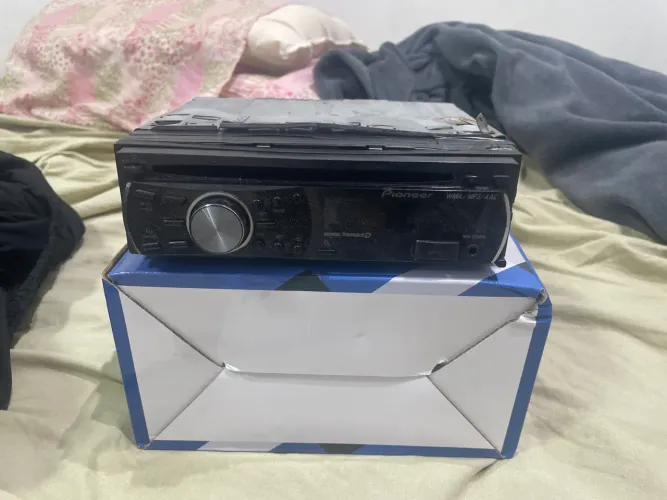 Pioneer DEH-2280UB Usado