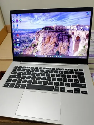 Vendo notebook Samsung Galaxy book Go