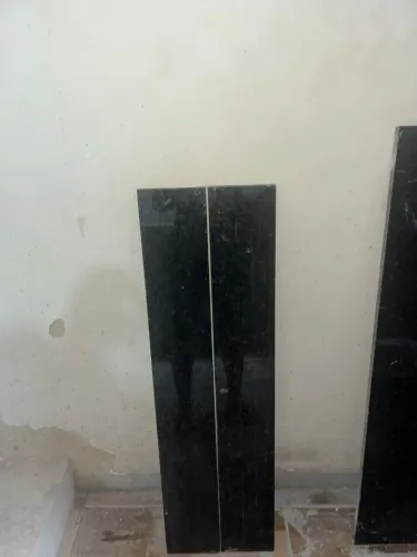 Vendo duas soleiras. Tamanho 100x15.