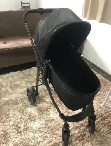 Carrinho Bebê Galzerano + Bebê conforto + balanço 