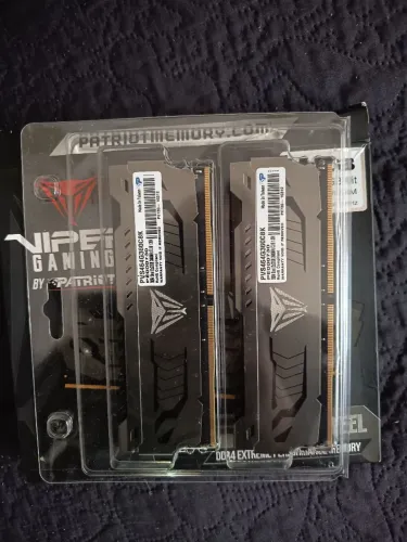 kit de memória RAM Patriot Viper Steel DDR4