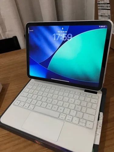 IPAD 11 128g com capa e teclado