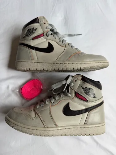 Air jordan 1 high Nyc to Paris 