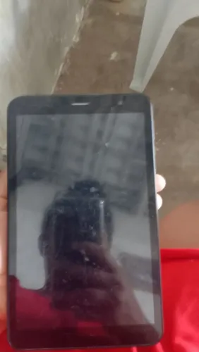 Celular e tablet pra tirar peça