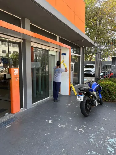 Diarista eficiente serviços gerais 