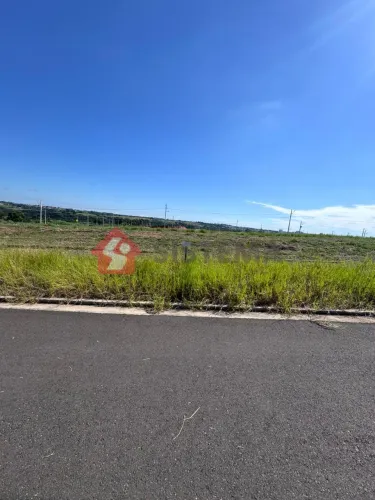 Terreno no condomínio ALTOS DE PRUDENTE em Presidente Prudente