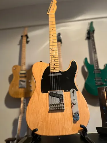 Guitarra Fender Tele American Standard