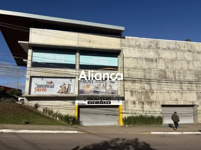 Loja/ Ponto Comercial para Alugar, 350m² - Bairro Hípica em Porto Alegre/RS