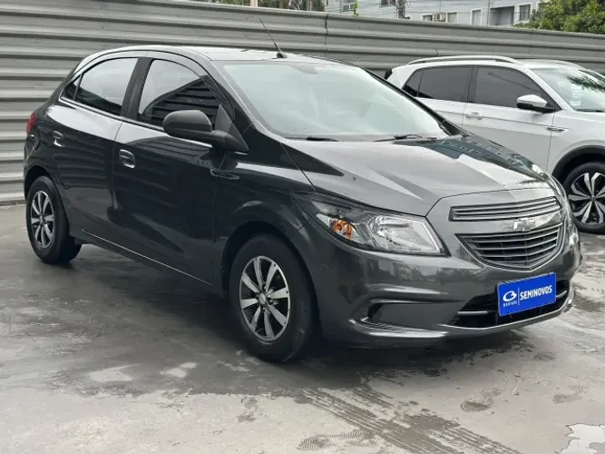 Chevrolet Onix JOY Hatch 1.0 8V Flex Mec. 4P 2019