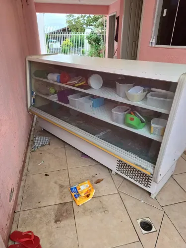 Fechamento de lanchonete
