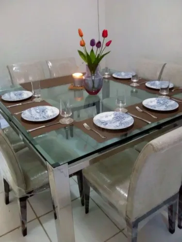 Mesa 8 cadeiras 