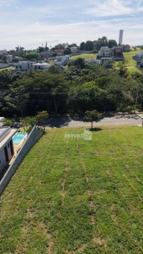 Terreno à venda em Itatiba com 382m² em condomínio fechado e projeto aprovado