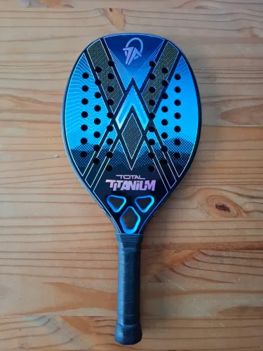 Raquete Total Beach Tennis Titanium 3k Pouco Usada