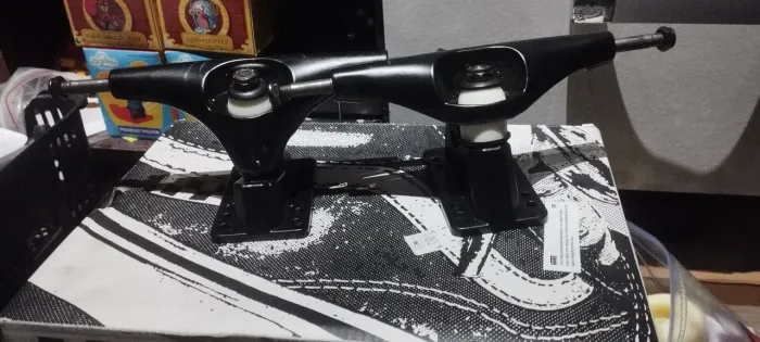 Truck simulador de surf estilo Carver CX4 genérico seminovo