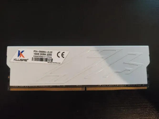 Memoria ddr4 kllisre 16Gb CL22 - Somente venda