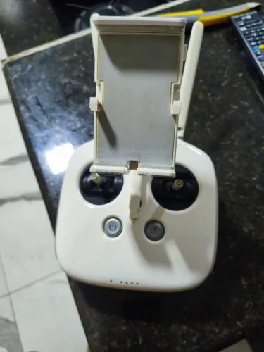 Controle DJI Phantom+ carregador