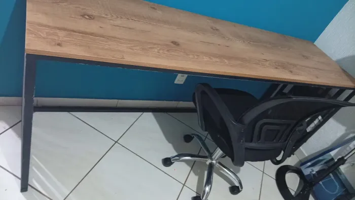 Mesa grande de escritório