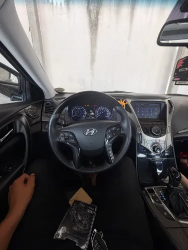 Hyundai Azera 3.0 V6 24V 4P Aut. 2012