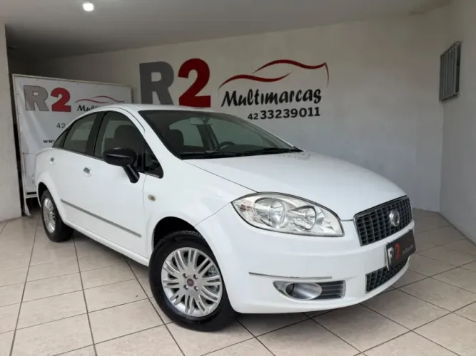 Fiat Linea Essence 1.8 Flex 16V 4P 2014