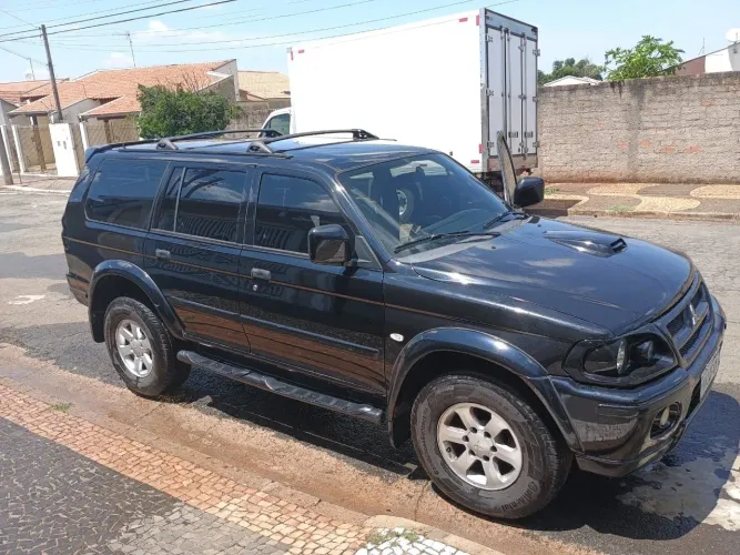 Mitsubishi Pajero Sport SE/ HPE 2.8 4X4 Diesel Aut. 2005